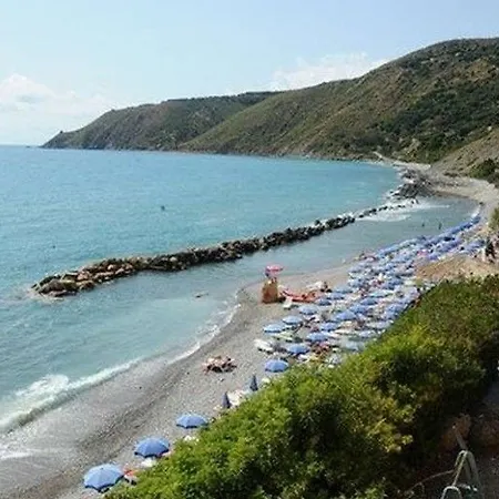 Villaggio Club La Maree מלון